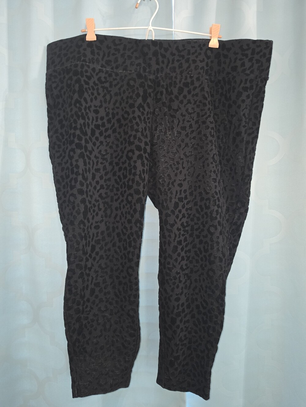 Torrid Faux Velvet Pixie Pants
